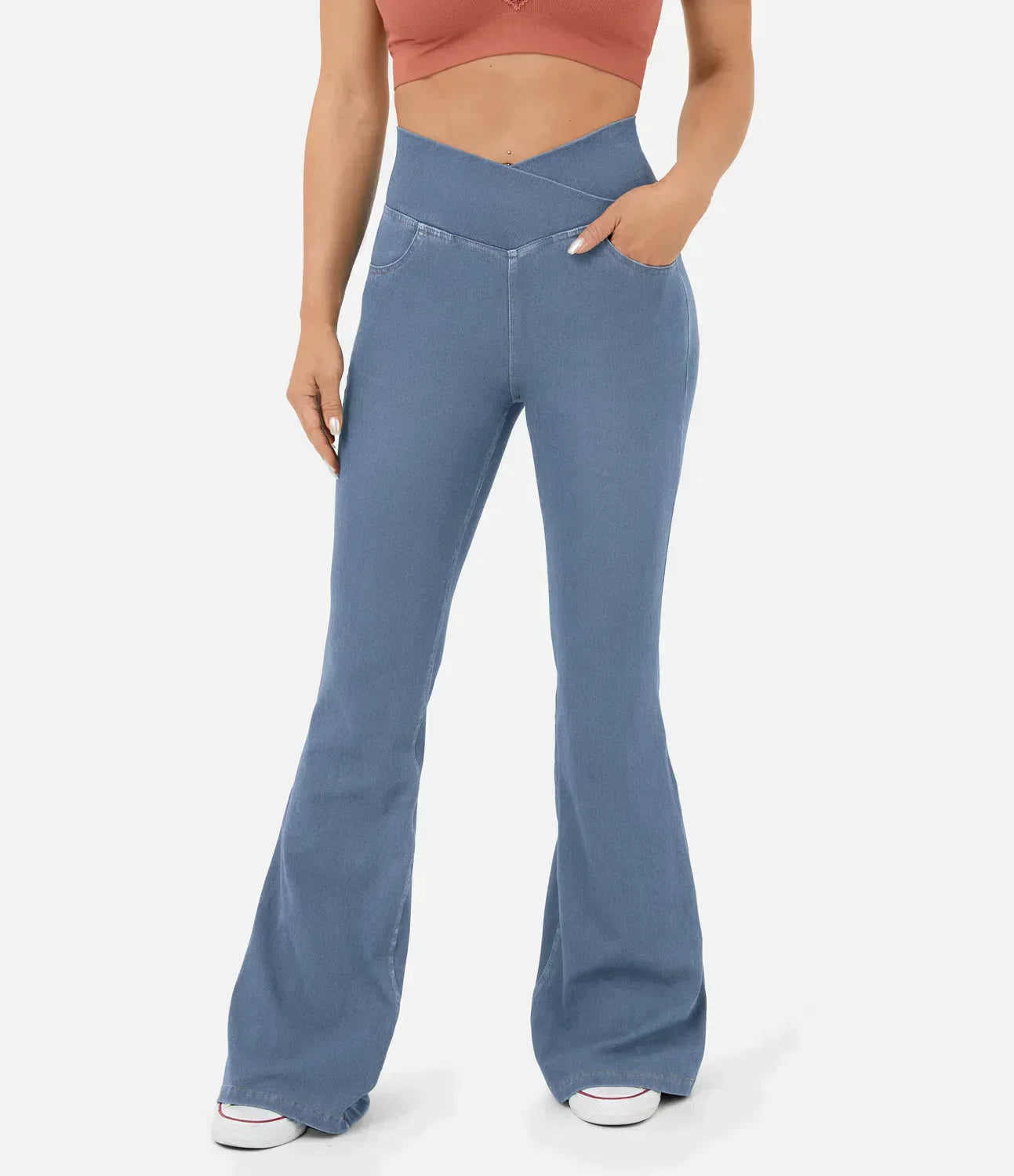 High-Waisted Flared Jeans for Women - RetroFlex Light blue