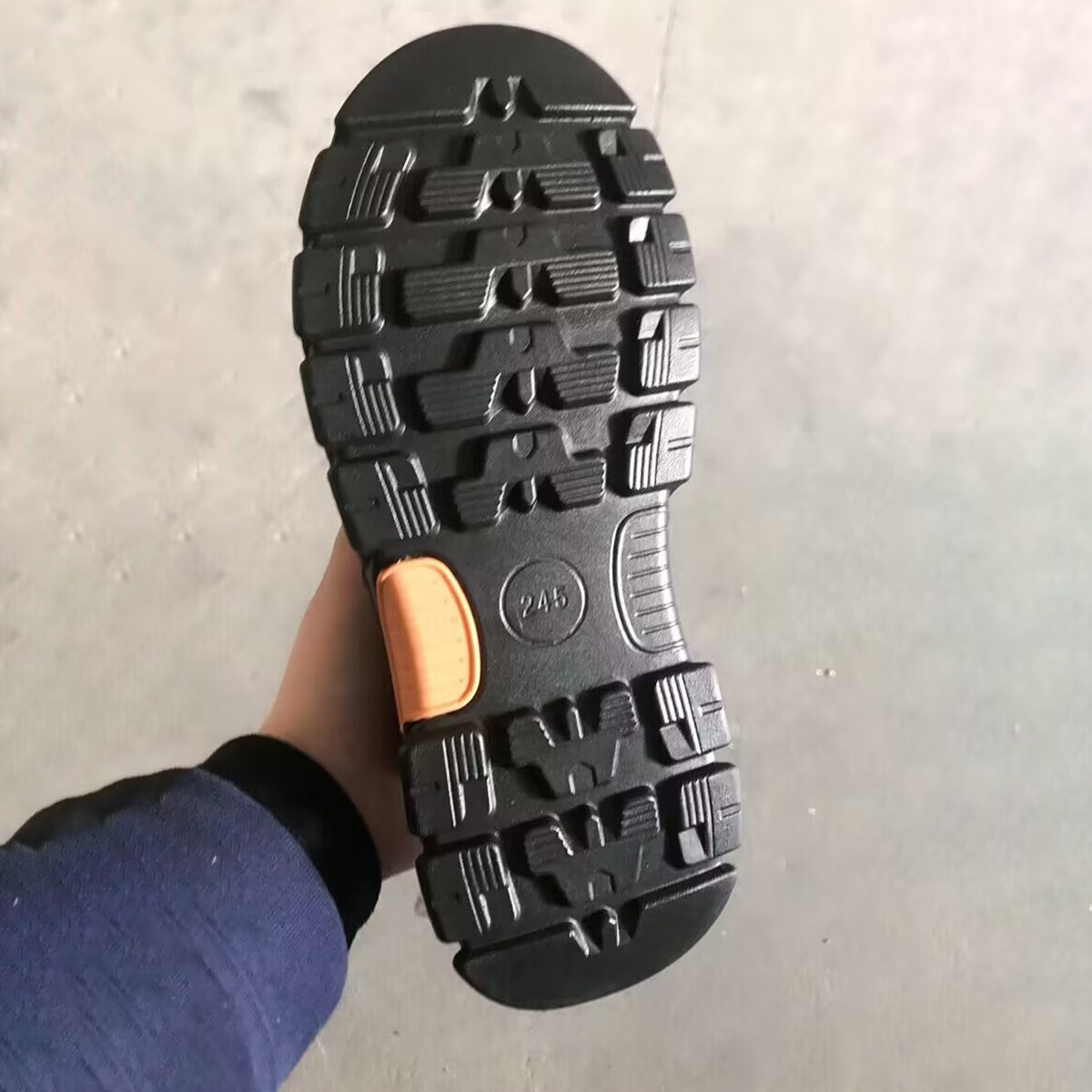 Durable adjustable sandals for men