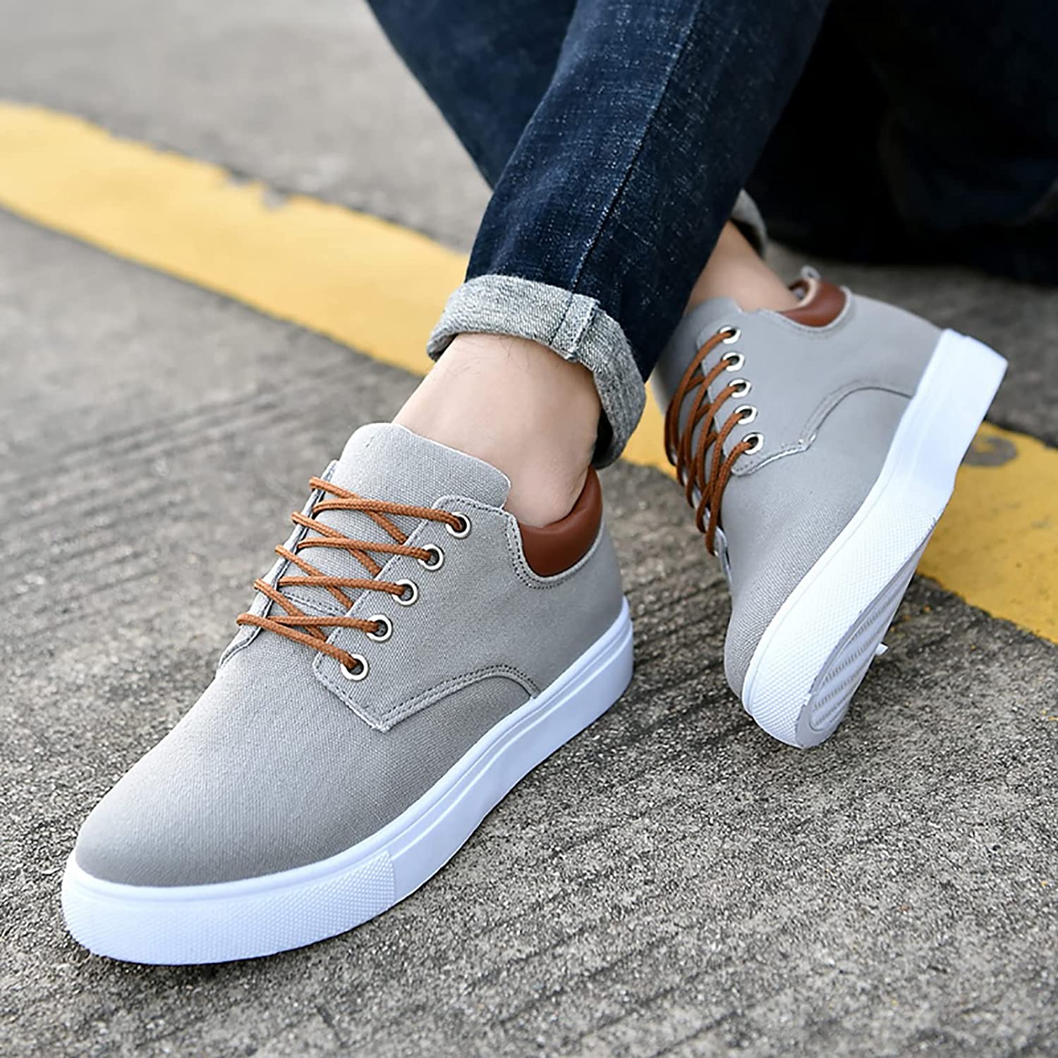 Men’s Low-Top Sneakers – Breathable Blend – Lace-Up Fit – Cushioned Rubber Sole Gray