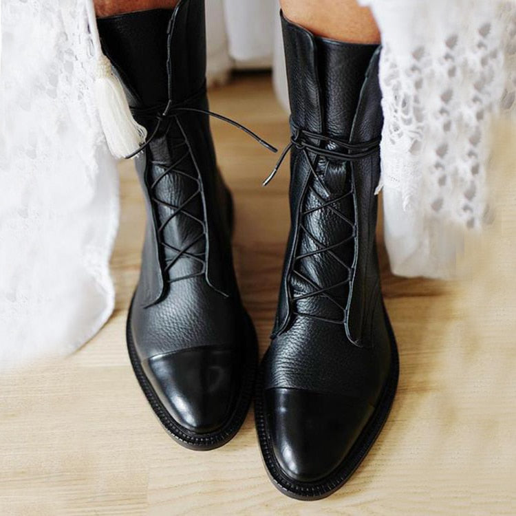 Women's Polished Leather Lace-Up Ankle Boots - RetroStride Black