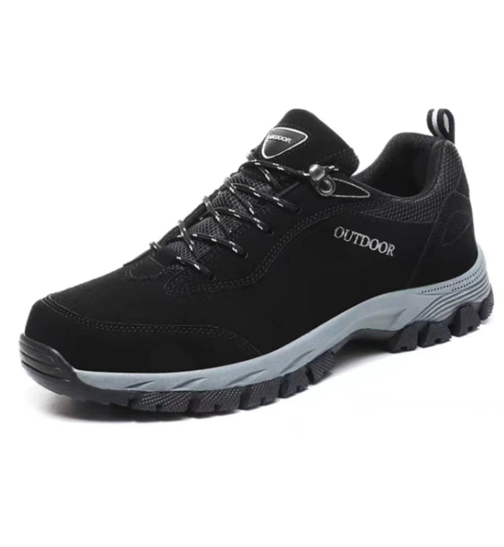 Men’s Mountaineering Shoes – Ergonomic Fit – Reinforced Design – High-Traction Sole Black