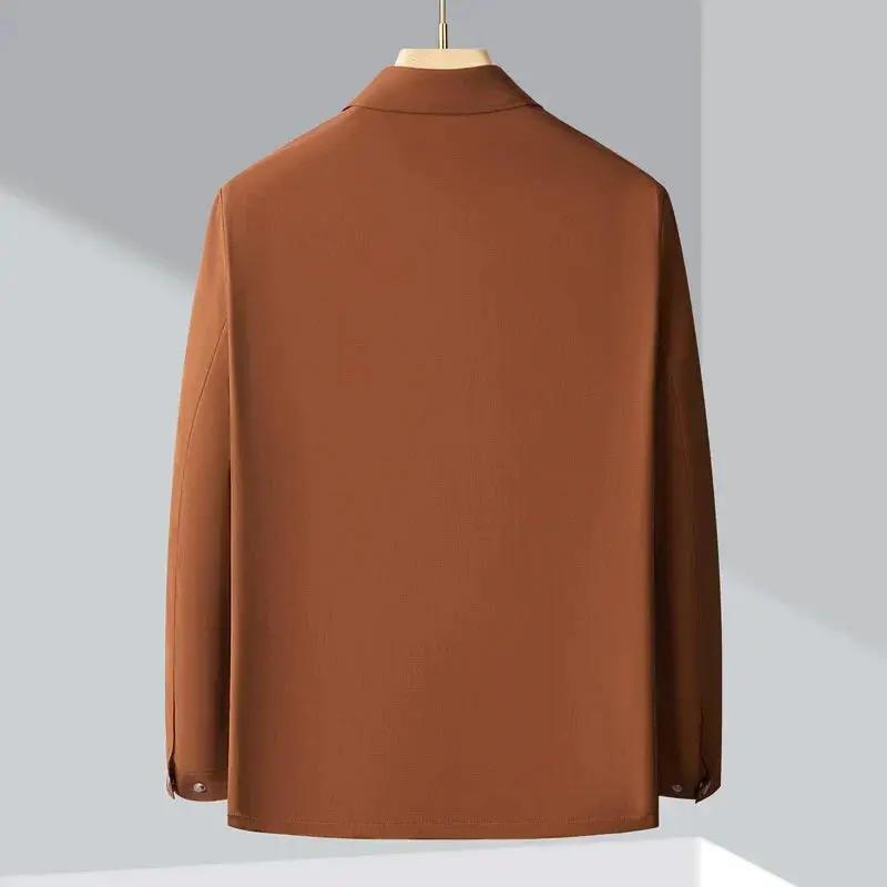 Men’s Jacket – Structured Fit – Collared – Plaid Lining – Hip Length – Casual Style