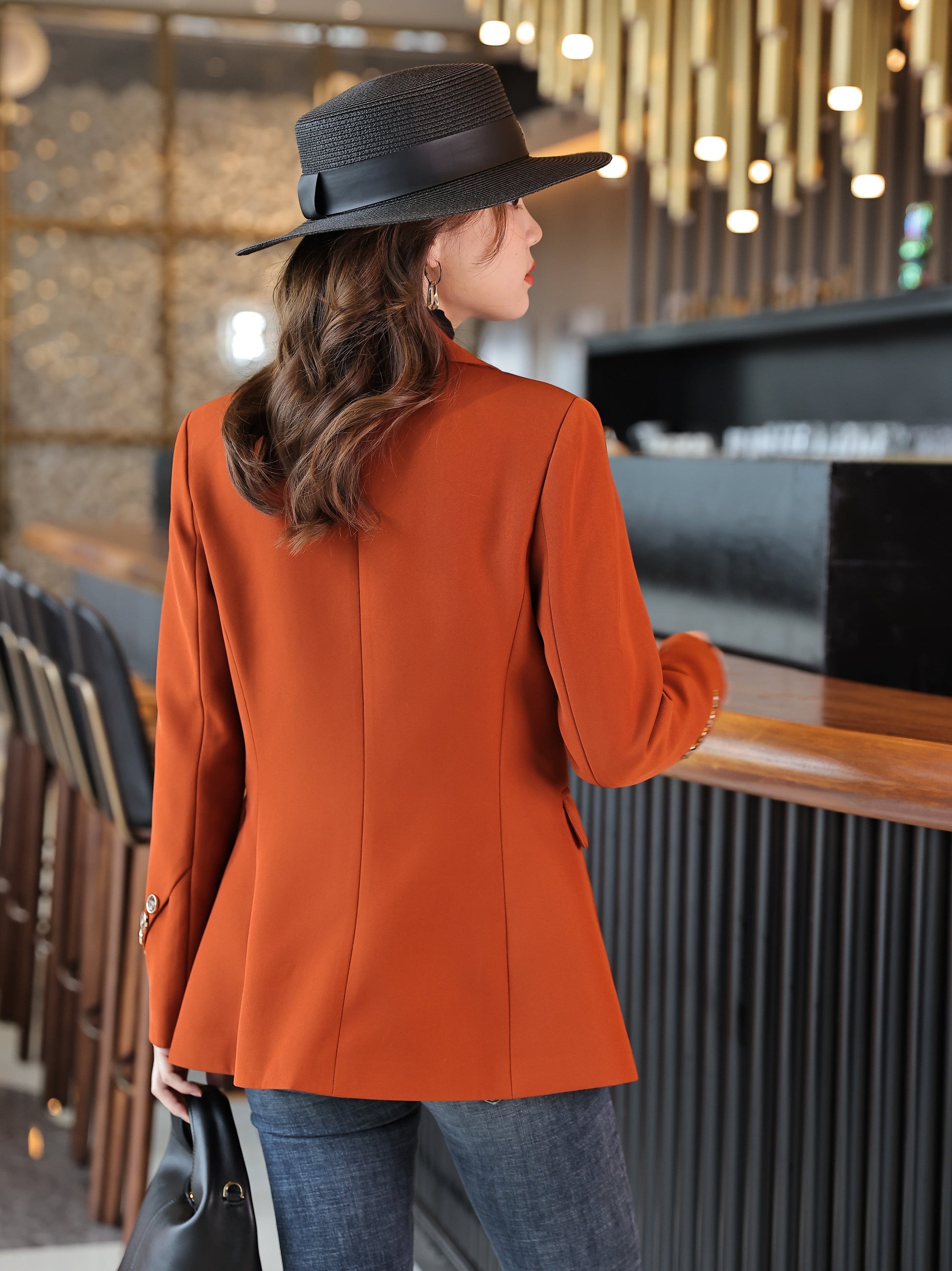 Tailored Single-Breasted Blazer for Women - ClassiCoat